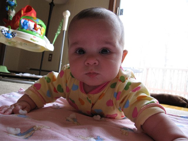 IMG_4364.JPG - Floor playing time ... learning to hold up her shoulders.