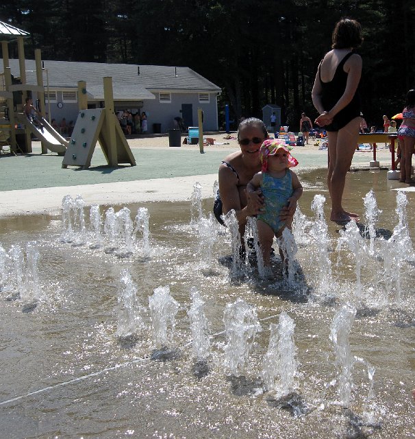 IMG_9540b.jpg - We went to Springs Brook Park for more splashing fun.
