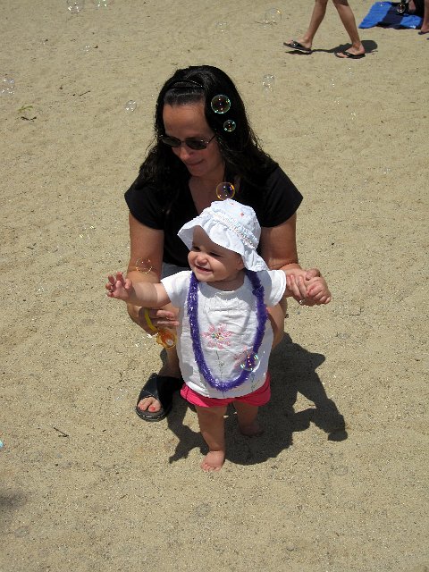 IMG_8446b.jpg - Having a blast chasing bubbles!!
