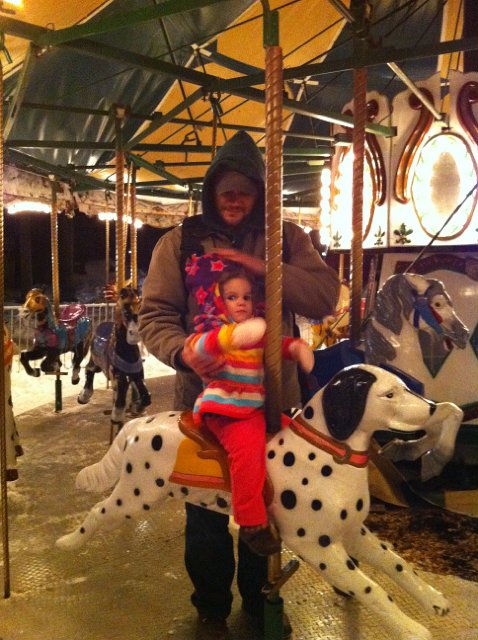 IMG_0368.JPG - Just after one of our first snowfalls of the season, we hit Zoo Lights (Stone Zoo) to enjoy the weather, leftover holiday lights and checked out several animals too.