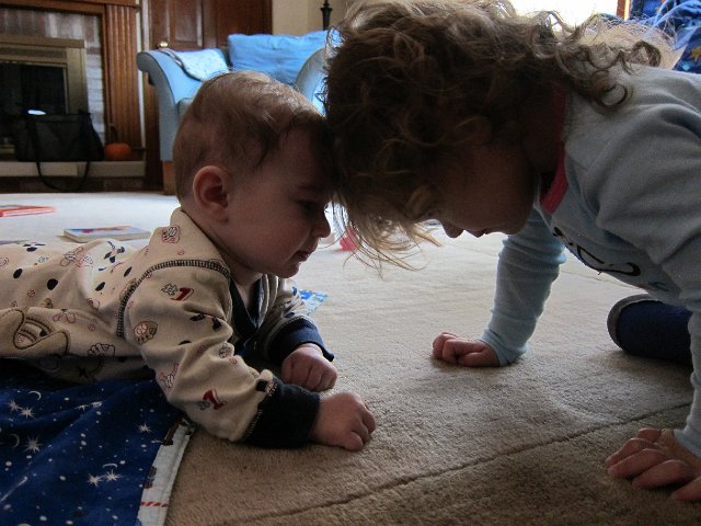 IMG_2507.JPG - The kids are starting to play together .. if that's what you call this!??