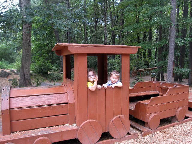 IMG_5844b.jpg - Chooochoo, all aboard!