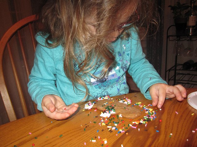 IMG_7541.jpg - Catherine was very serious about her mission and will definitely be ready to help Mom next year!