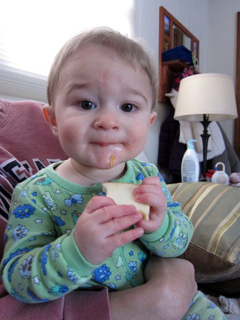 IMG_3053_b.jpg - mmmmm, Muenster cheese.