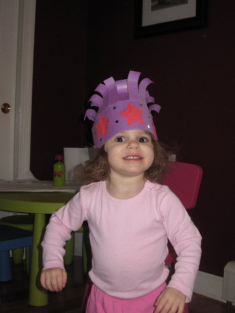 IMG_3147b.jpg - "Purple crown, purple crown, purple crown ..."