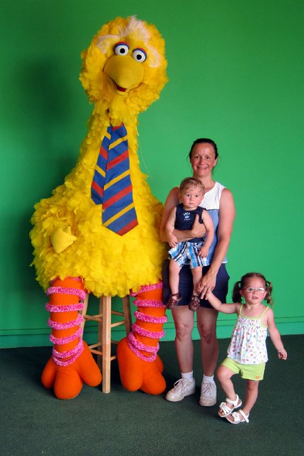 IMG_3711b.jpg - First stop is 'Smile with Me" where we have the opportunity to be photographed with the world famous Big Bird and Elmo.