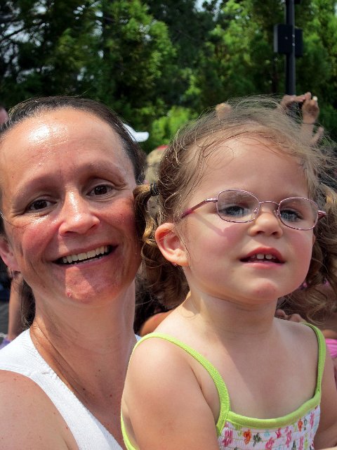 IMG_3793b.jpg - We caught the parade during both days at the park.