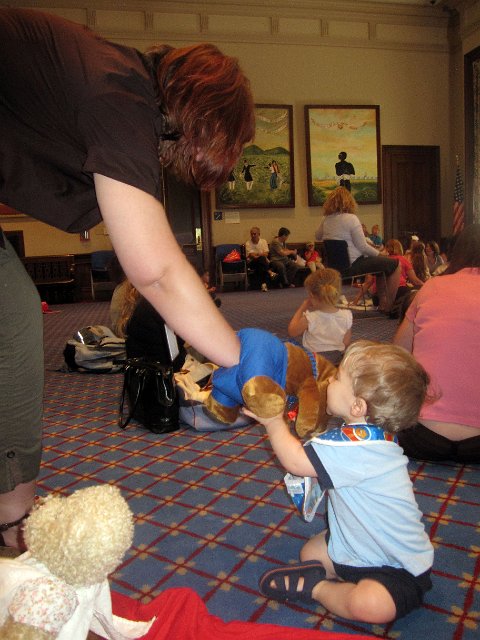 IMG_3935b.jpg - Miss Beth and her teddy stopped by to say hello (and get attacked by Nathan).