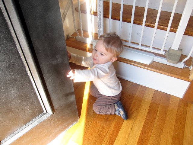 IMG_3316b.jpg - ... He enjoys swinging doors, opening drawers ... the fun just never ends!!  (Or I guess it will end once he pinches his fingers, yikes!!)