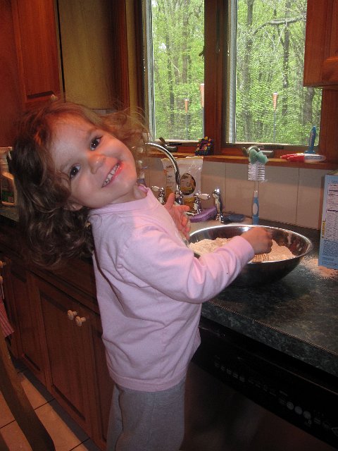 IMG_3825b.jpg - Catherine was having a good time helping Mom bake some S'mores Cookie Bars, yum!