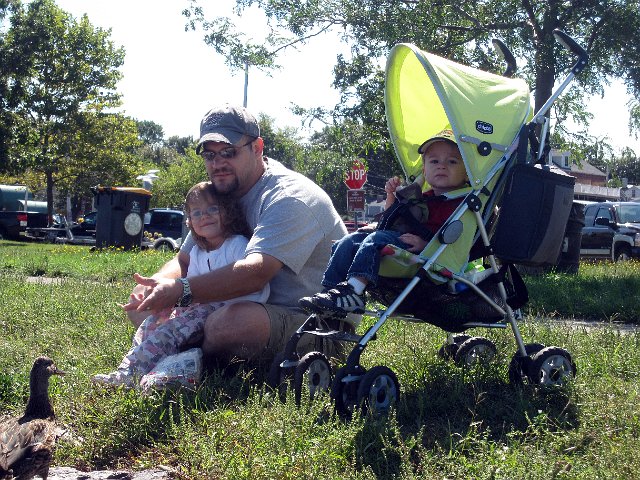 IMG_6125b.jpg - It was such a beautiful day we went to Newburyport to discover a new park, Cashman Park.