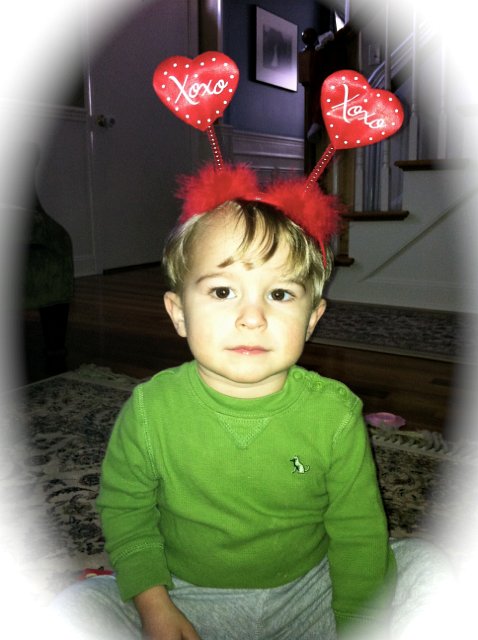 IMG_1894.jpg - It's never too late to celebrate love with this little heartbreaker.