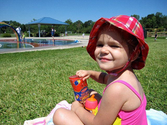 IMG_0688.jpg - A gorgeous day to get out of the house and head to Veteran's Park in Dracut.