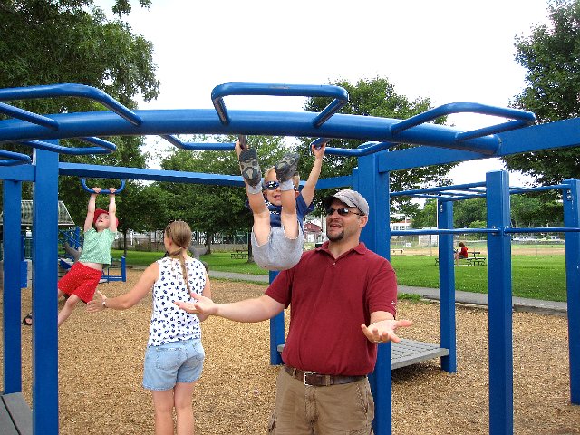 IMG_0814.jpg - Our little monkey in action ..