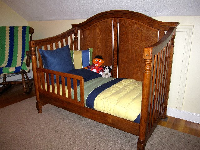 IMG_0412.jpg - Another milestone for our little man ... the Big Boy Bed!