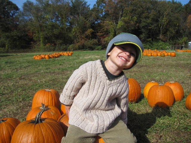 IMG_2464.jpg - Silly boy, it's difficult to get a photo of his face when he wears his hats soooo low.