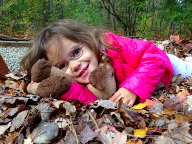 IMG_2600.jpg - Catherine (and Charlie) absolutely love playing in the leaves.