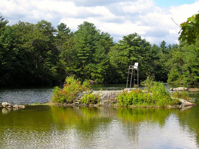 IMG_1916.jpg - Now that looks like an awesome spot for a lifeguarding job!  We're dreaming of what life would be like at Breakheart Reservation in the summer time.