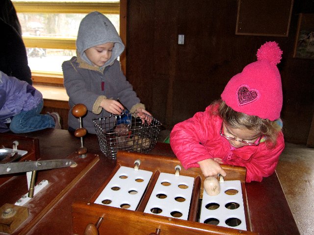 IMG_3845.jpg - Kids activities and learning stations were within the chicken barn.