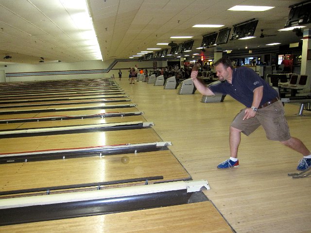 IMG_7180.jpg - Michael rolls/throws that little ball so fast it's just a blur!