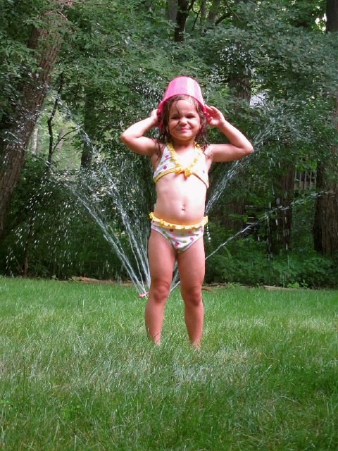IMG_7429_2.jpg - And there was still some water fun to be had on the days we stayed home.