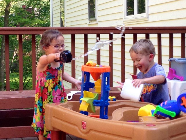 IMG_3526.jpg - ... some water table play that's turning into a water BATTLE, LOL!!