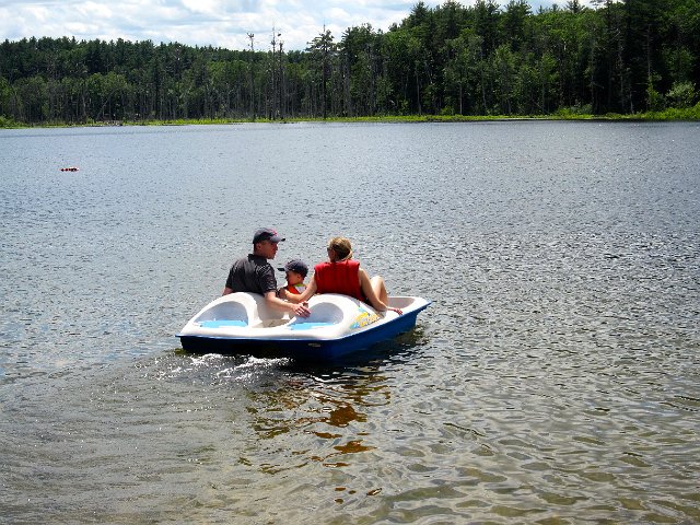 IMG_6424.jpg - Our friends headed out on the pond. The kids and I joined them (but I simply can't take pictures while also playing captain and crew).