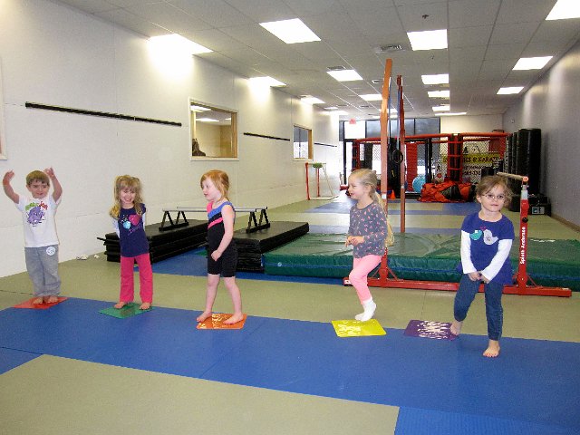 IMG_4406.jpg - Catie Ann completed another session of "Gym Class" (officially called Sports/Tumble) at Ready, Set, Go Fitness.