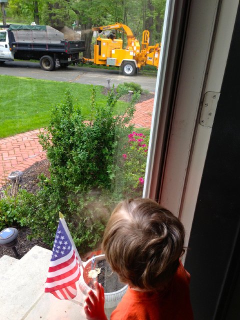 IMG_3394.jpg - Nathan was all too excited to see Steve, the tree guy here to trim the trees surrounding the house.