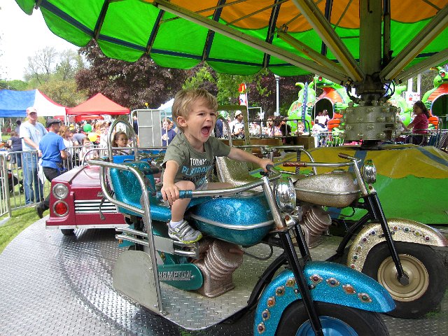 IMG_6077.jpg - Meanwhile, Nathan is a wild-man on the motorcycles.