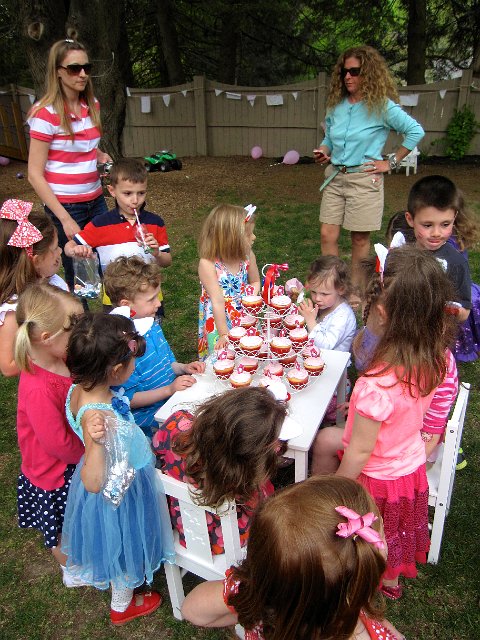 IMG_6157.jpg - Happy 3rd Birthday, dear Kaylin!