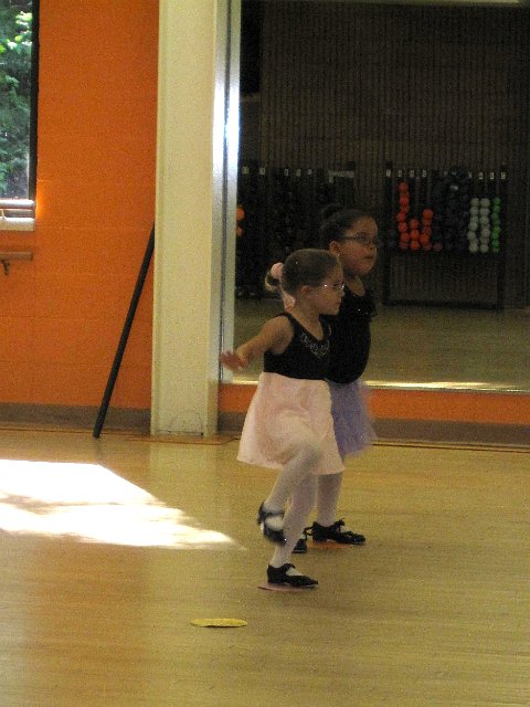 IMG_8092.jpg - She has one weekly class where they do both tap and ballet.