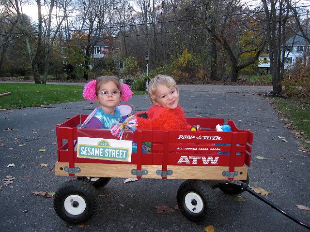 IMG_2738.jpg - Here we go, the Sesame Street/Burkett Gang once again, but with different characters this year!