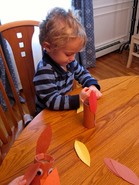 IMG_5949.jpg - While we wait for the turkey to finish thawing (or so we thought), it's craft time.