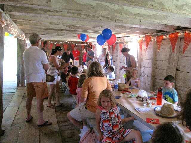 IMG_6726.jpg - Whew, back to the barn for some farm animal bingo while we eat the goodies and enjoy the refreshments.