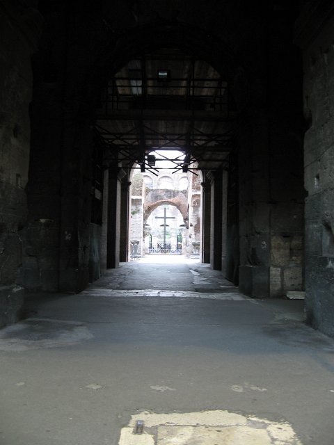 Colosseum-16.JPG