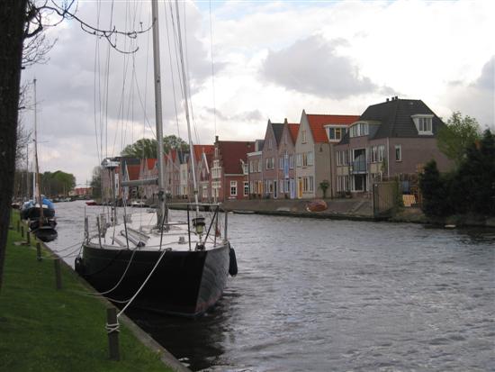 edam01.jpg