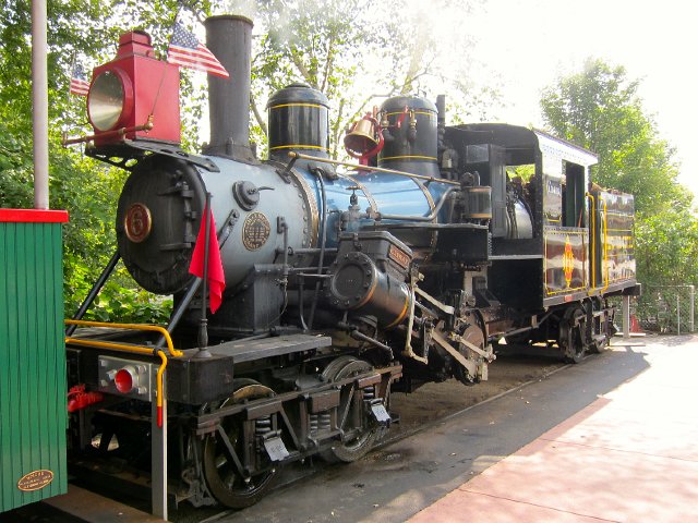 IMG_4731.jpg - They also offer train rides but since we just did the Hobo Railroad yesterday, we skipped that part this time.