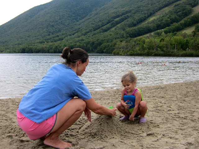 IMG_5232.jpg - Ahhh, the chance to forget everything and play like a child with your child = priceless!