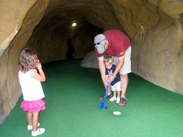 IMG_1777.jpg - Nathan is an excellent putter.