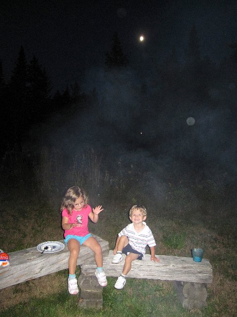 IMG_1761.jpg - I think this is when the campfire songs started up.