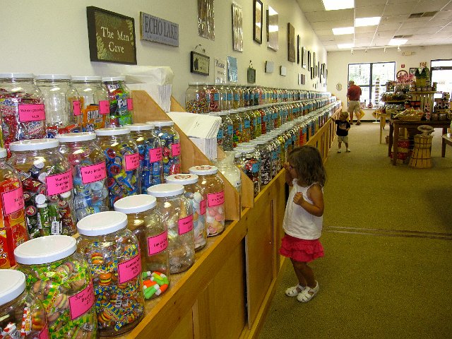 IMG_1785.jpg - Just down the road from Hobo Railroad is a candy store that I wanted to see and the kids agreed!