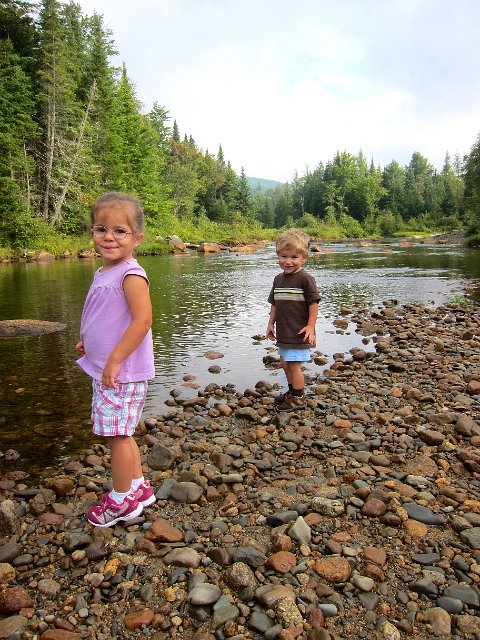 IMG_5302.jpg - The kids saying goodbye to their riverside fun spot!