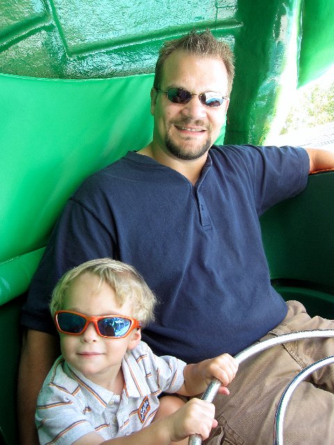 IMG_1821.jpg - The Turtle Twirl was the favorite ride for OUR family.