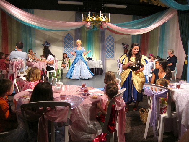 IMG_5078.jpg - It's Tea Time with Cinderella!!