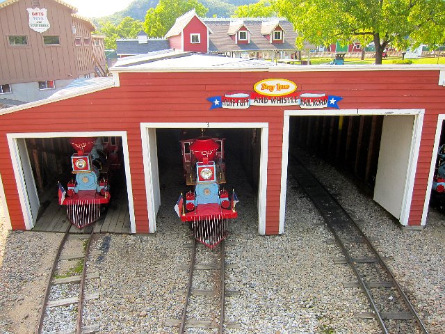 IMG_5180.jpg - All aboard for the Huff Puff & Whistle Railroad.